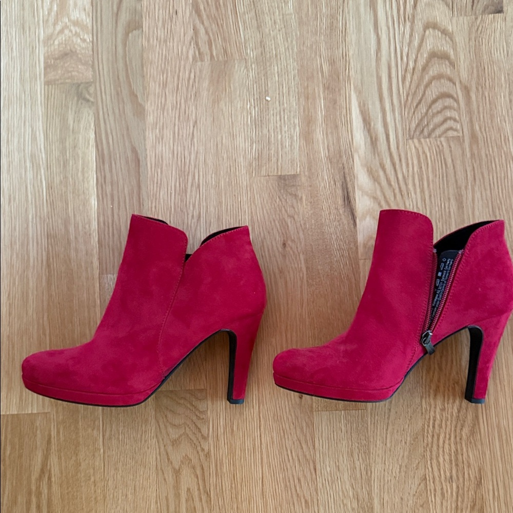 Elegant Red Heeled Boots